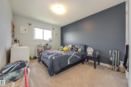 9932 223 Street Nw, Edmonton, AB - Indoor Photo Showing Bedroom