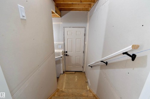 Additional content - 1737 Crossbill Loop Nw, Edmonton, AB - Indoor Photo Showing Other Room