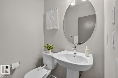 Bathroom - 347 Bluff Cove, Leduc, AB - Indoor Photo Showing Bathroom