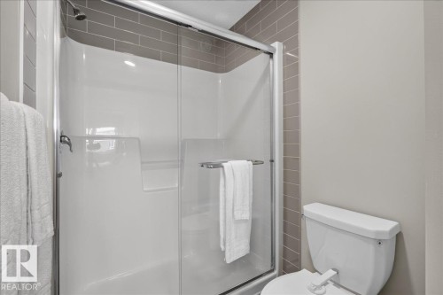 Bathroom - 347 Bluff Cove, Leduc, AB - Indoor Photo Showing Bathroom