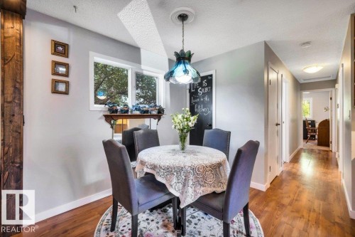 216 Greenwood Drive, Spruce Grove, AB - Indoor Photo Showing Dining Room