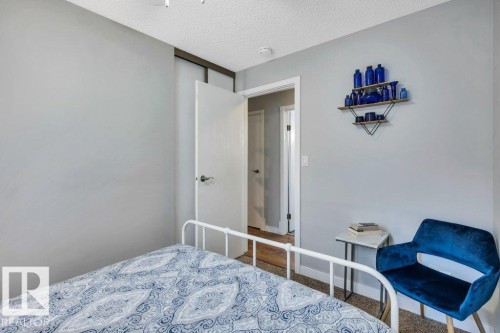 216 Greenwood Drive, Spruce Grove, AB - Indoor Photo Showing Bedroom