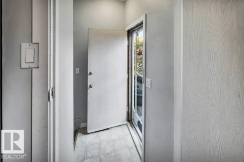 216 Greenwood Drive, Spruce Grove, AB - Indoor Photo Showing Other Room