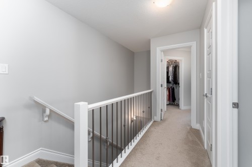 2338 Glenridding Boulevard Sw, Edmonton, AB - Indoor Photo Showing Other Room