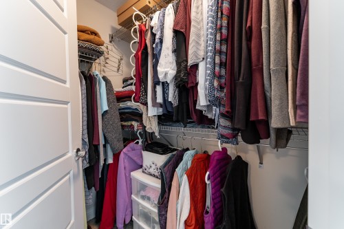 2338 Glenridding Boulevard Sw, Edmonton, AB - Indoor With Storage