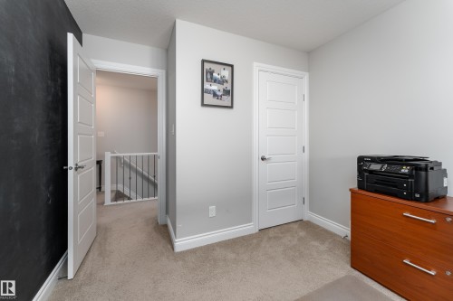 2338 Glenridding Boulevard Sw, Edmonton, AB - Indoor