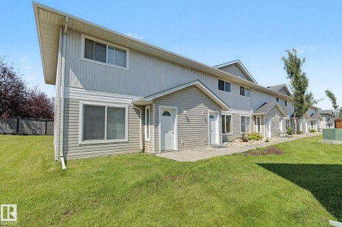 #152 180 Bridgeport Bv, Leduc, AB - Outdoor