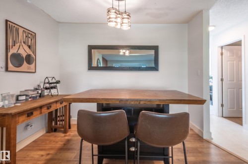 11515 125 Street Nw, Edmonton, AB - Indoor Photo Showing Dining Room