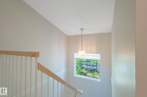 11515 125 Street Nw, Edmonton, AB - Indoor Photo Showing Other Room