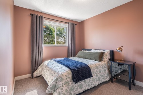 11515 125 Street Nw, Edmonton, AB - Indoor Photo Showing Bedroom