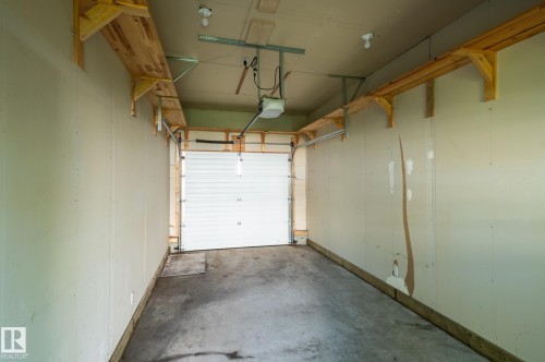 11515 125 Street Nw, Edmonton, AB - Indoor Photo Showing Garage