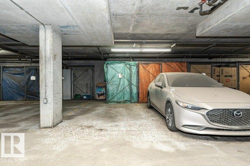 #404 10531 117 St Nw, Edmonton, AB - Indoor Photo Showing Garage