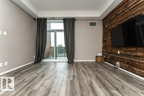 #404 10531 117 St Nw, Edmonton, AB - Indoor Photo Showing Other Room