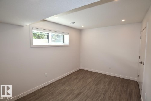 8603 108A Street Northwest, Edmonton, AB - Indoor Photo Showing Other Room