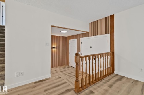 10619 35 Avenue Nw, Edmonton, AB - Indoor Photo Showing Other Room