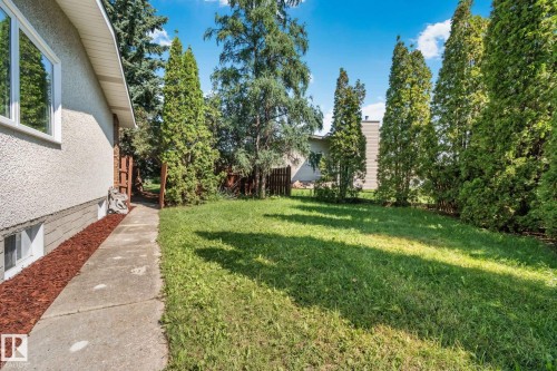 10619 35 Avenue Nw, Edmonton, AB - Outdoor