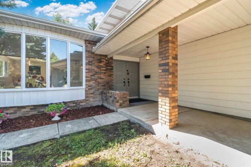 10619 35 Avenue Nw, Edmonton, AB - Outdoor With Exterior