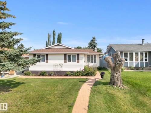 8704 43 Avenue Nw, Edmonton, AB - Outdoor