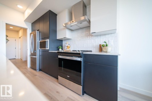 196 Devonshire Drive, Sherwood Park, AB - Indoor Photo Showing Kitchen