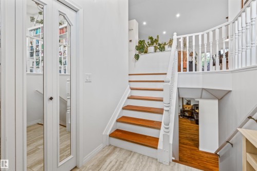 176 Highland Way, Sherwood Park, AB - Indoor Photo Showing Other Room