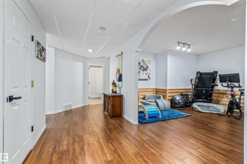 176 Highland Way, Sherwood Park, AB - Indoor Photo Showing Other Room