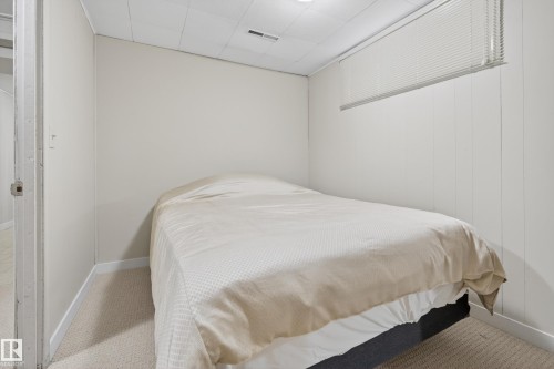 9036 145 Street Nw, Edmonton, AB - Indoor Photo Showing Bedroom