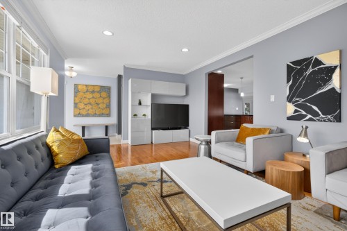 9036 145 Street Nw, Edmonton, AB - Indoor Photo Showing Living Room
