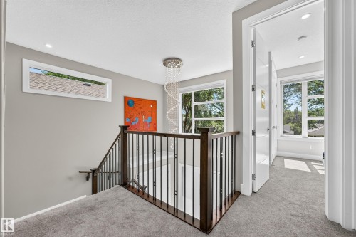 7544 78 Avenue Nw, Edmonton, AB - Indoor Photo Showing Other Room
