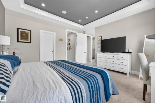 7544 78 Avenue Nw, Edmonton, AB - Indoor Photo Showing Bedroom