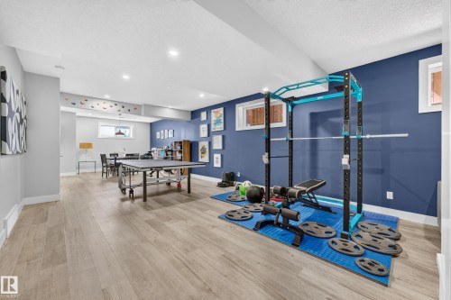 7544 78 Avenue Nw, Edmonton, AB - Indoor
