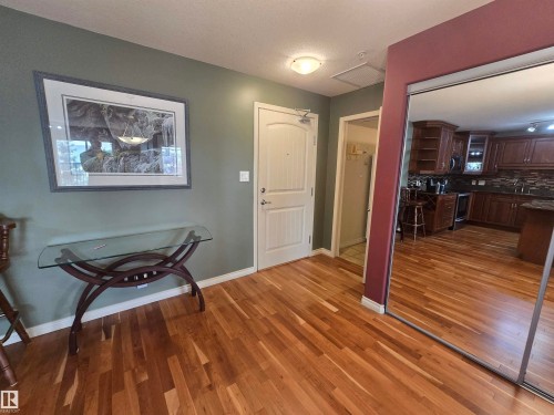 #337 2096 Blackmud Creek Dr Sw, Edmonton, AB - Indoor Photo Showing Other Room