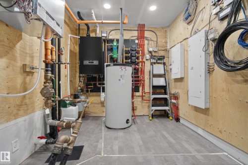 14035 104 Avenue Nw, Edmonton, AB - Indoor Photo Showing Basement