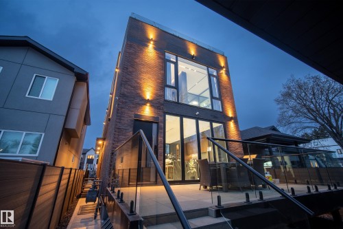 14035 104 Avenue Nw, Edmonton, AB - Outdoor