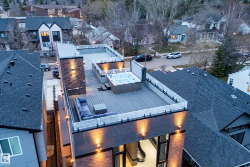 14035 104 Avenue Nw, Edmonton, AB - Outdoor