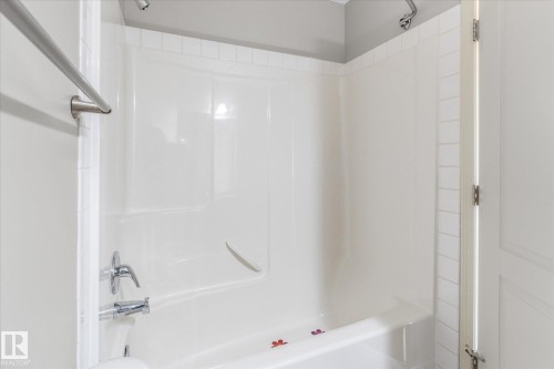 #208 4903 47 Av, Stony Plain, AB - Indoor Photo Showing Bathroom