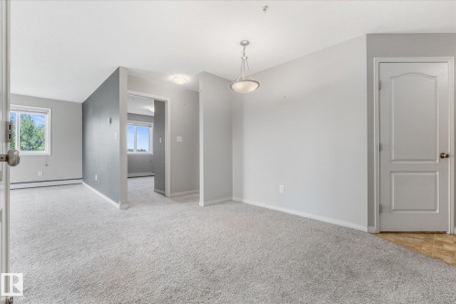 #208 4903 47 Av, Stony Plain, AB - Indoor Photo Showing Other Room