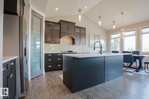 9711 223 Street Nw, Edmonton, AB - Indoor Photo Showing Kitchen With Upgraded Kitchen