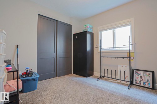 9711 223 Street Nw, Edmonton, AB - Indoor Photo Showing Other Room