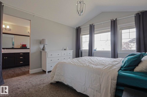 9711 223 Street Nw, Edmonton, AB - Indoor Photo Showing Bedroom