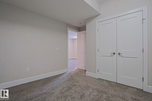 9711 223 Street Nw, Edmonton, AB - Indoor Photo Showing Other Room
