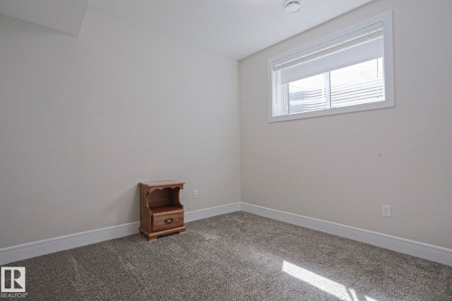 9711 223 Street Nw, Edmonton, AB - Indoor Photo Showing Other Room