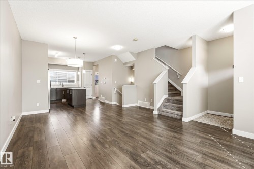 2016 Cavanagh Drive Sw, Edmonton, AB - Indoor