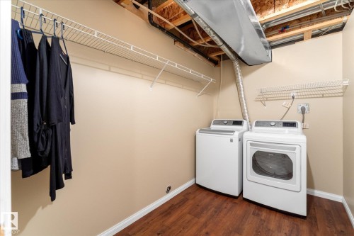 2948 26 Street Nw, Edmonton, AB - Indoor Photo Showing Laundry Room