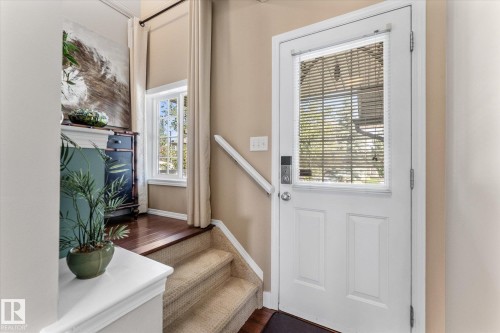 2948 26 Street Nw, Edmonton, AB - Indoor Photo Showing Other Room