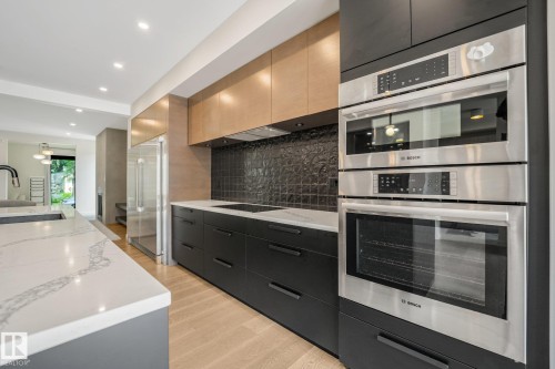 10925 University Avenue Nw, Edmonton, AB - Indoor Photo Showing Kitchen With Upgraded Kitchen
