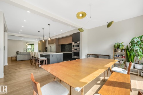 10925 University Avenue Nw, Edmonton, AB - Indoor Photo Showing Dining Room