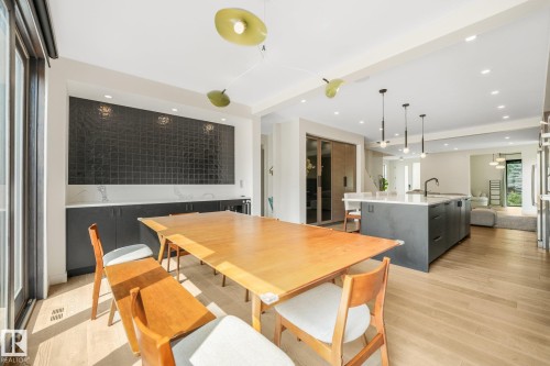 10925 University Avenue Nw, Edmonton, AB - Indoor Photo Showing Dining Room