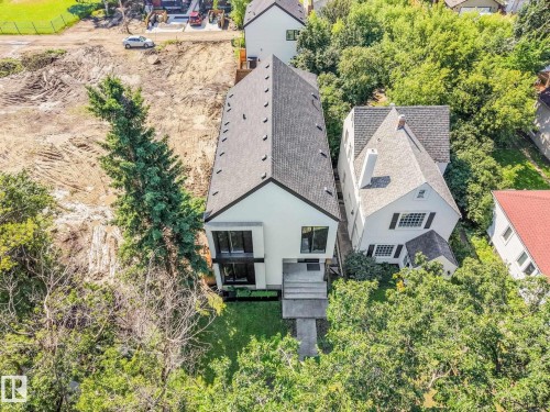 10925 University Avenue Nw, Edmonton, AB - Outdoor