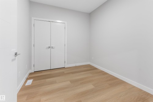 47 Axelwood Crescent, Spruce Grove, AB - Indoor Photo Showing Other Room