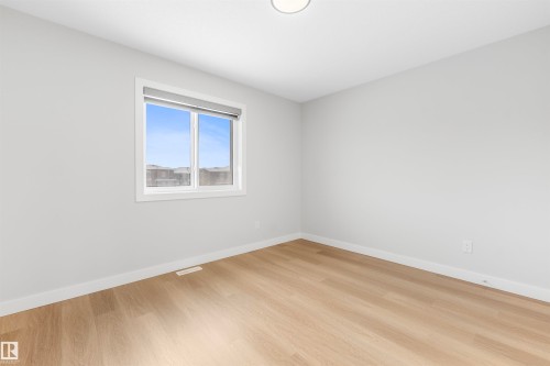 47 Axelwood Crescent, Spruce Grove, AB - Indoor Photo Showing Other Room